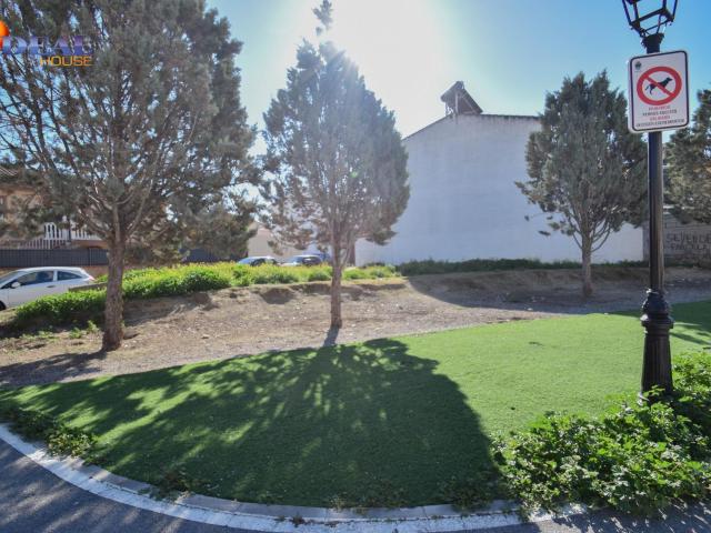 Terreno en venta en Comarca de la Vega de Granada, Andalucía