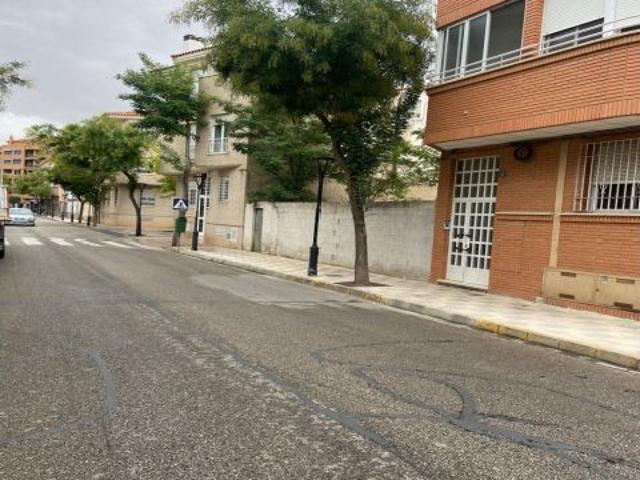 Casa en venta en Distrito 2, Albacete