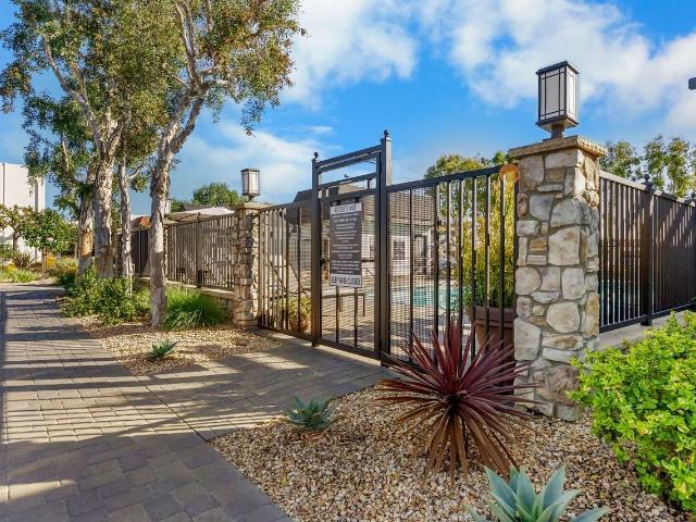 Apartment for rent in Garden Grove, California
