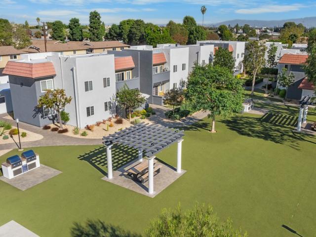 Apartment for rent in Garden Grove, California