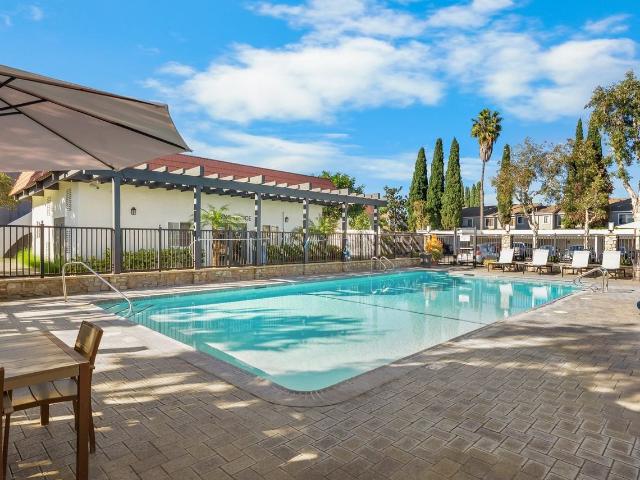 Apartment for rent in Garden Grove, California