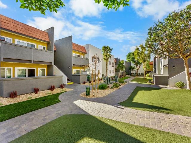 Apartment for rent in Garden Grove, California