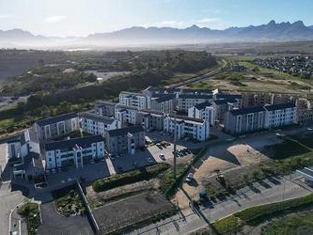 Apartment for sale in Pniel, Western Cape