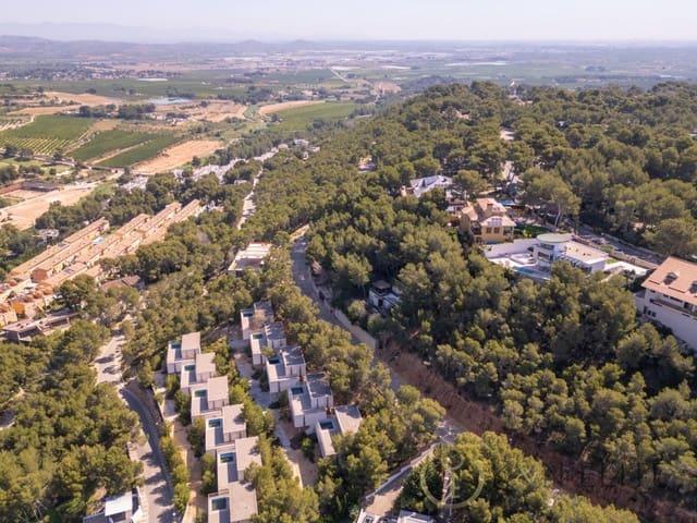 Terreno en venta en La Hoya de Buñol, Valencia