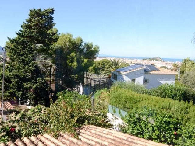 Terreno en venta en Barri Port / Centro, Dénia