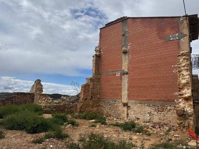 Terreno en venta en Fórnoles / Fórnols, Matarraña / Matarranya