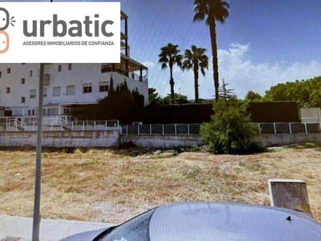 Terreno en venta en Plaça El·líptica - República Argentina, Gandia
