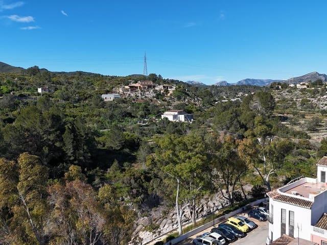 Terreno en venta en Gata De Gorgos, Valencia