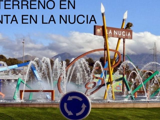 Terreno en venta en La Nucia, Alicante