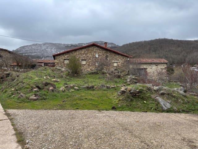 Terreno en venta en La Pernía, Castilla y León
