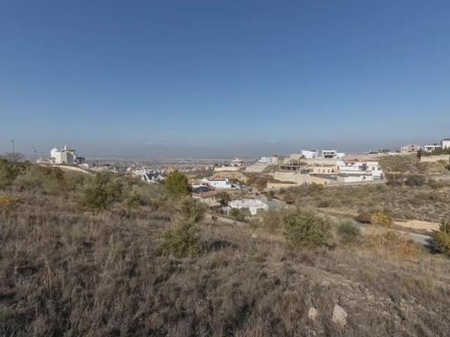 Terreno en venta en Comarca de la Vega de Granada, Andalucía