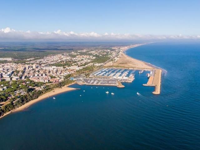 Terreno en venta en Comarca Metropolitana de Huelva, Andalucía