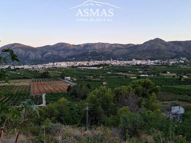 Terreno en venta en la Marina Alta, Valencia