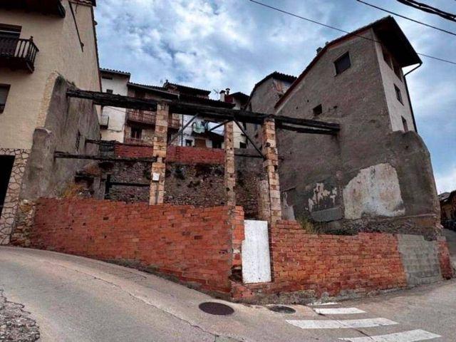 Terreno en venta en Peñarroya de Tastavins / Pena-roja de Tastavins, Matarraña / Matarranya