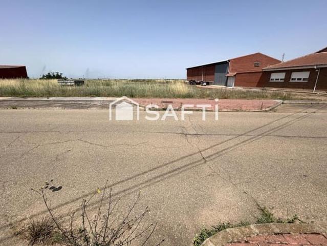 Terreno en venta en Pobladura De Pelayo García, Castilla y León
