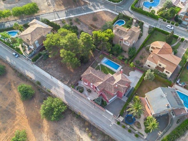 Terreno en venta en Torrent, València / Valencia