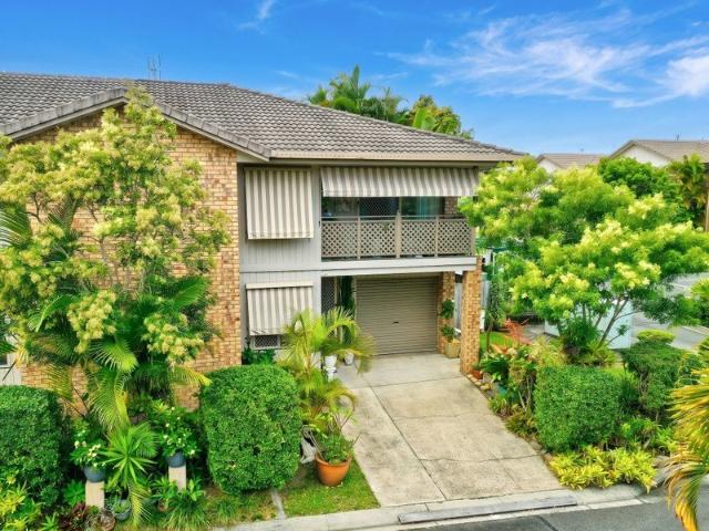 Townhouse for sale in Fernbrook, Queensland