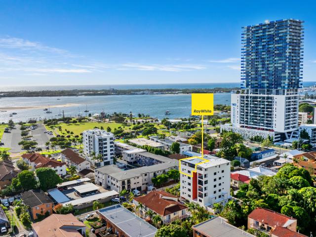 Apartment for sale in Southport, Gold Coast City