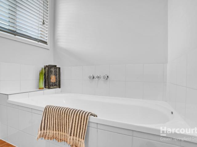 Townhouse for sale in Toombul, Queensland