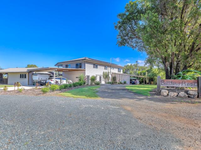 House for sale in Kelsey Creek, Queensland