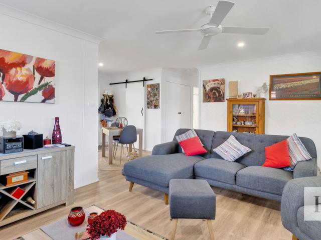 House for sale in Mannering Park, New South Wales