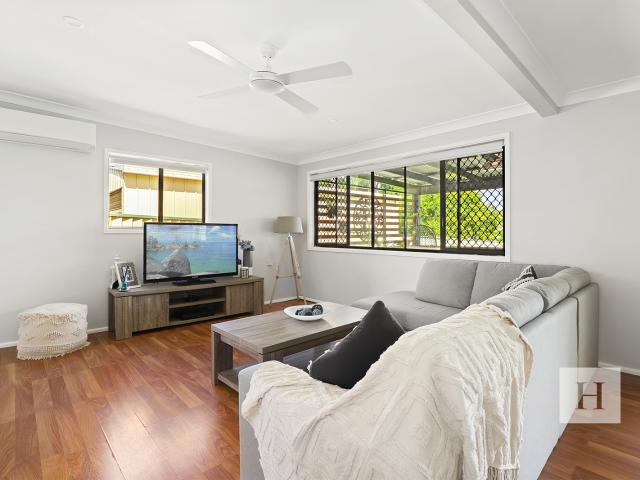 House for sale in Chain Valley Bay, New South Wales