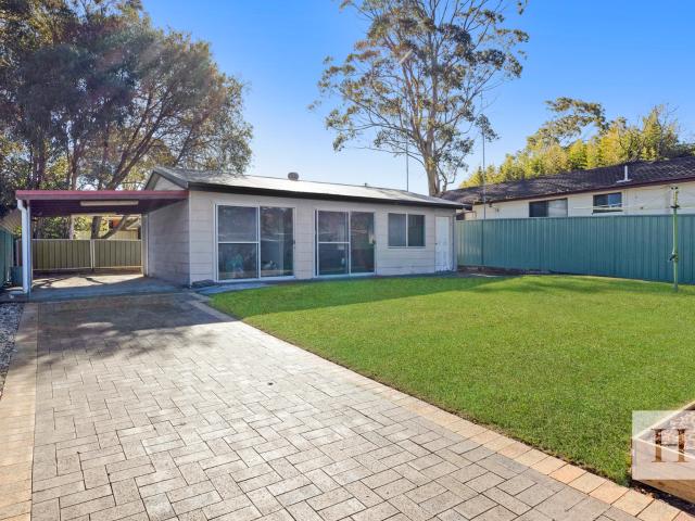 House for sale in Blue Haven, New South Wales