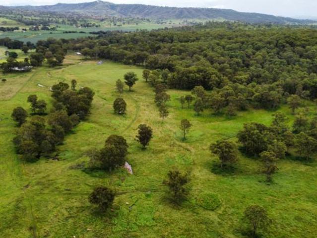House for sale in Cainbable, Queensland