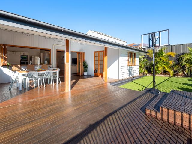 House for sale in Camp Hill, Greater Brisbane