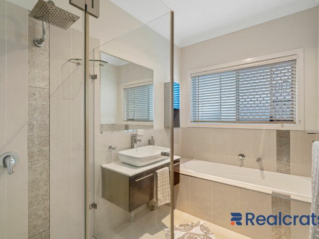 House for sale in Doolandella, Greater Brisbane