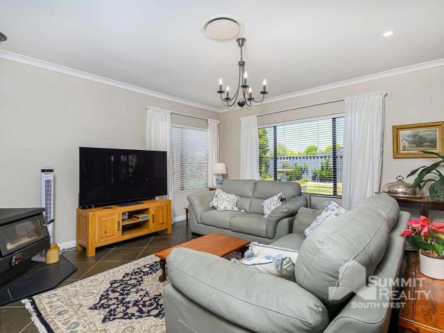 House for sale in Dalyellup, Shire Of Capel