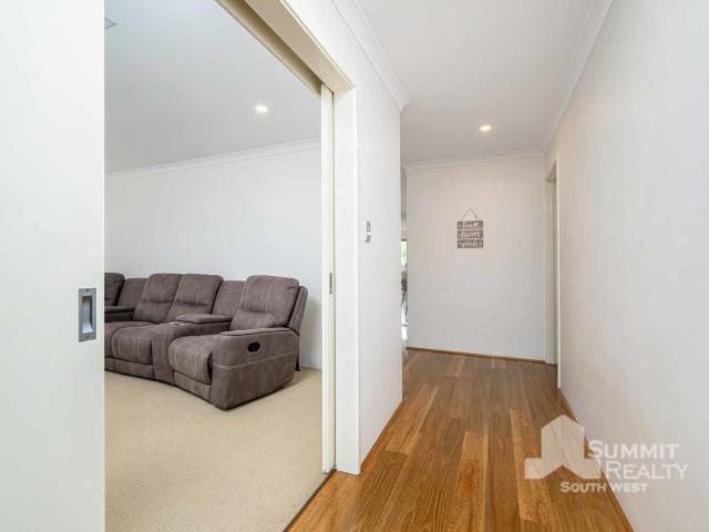 House for sale in Dalyellup, Western Australia