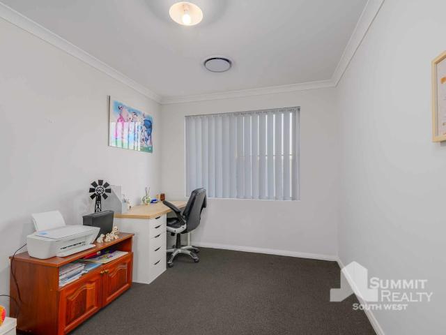 House for sale in Dalyellup, Western Australia