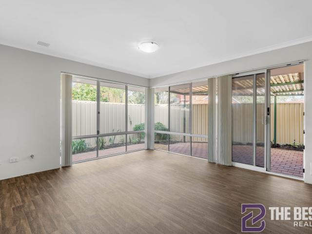 Apartment for sale in Forrestfield, Western Australia