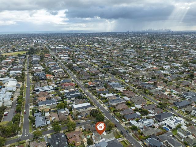 House for sale in Bentleigh East, Melbourne