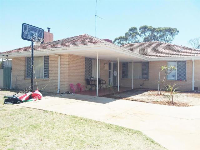 House for sale in Moora, Shire Of Moora