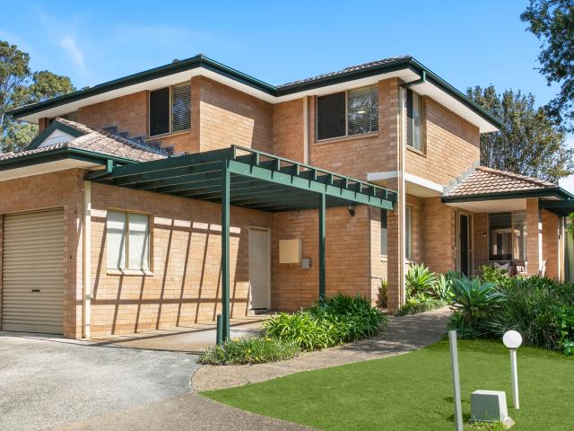 Duplex for sale in North Epping, New South Wales