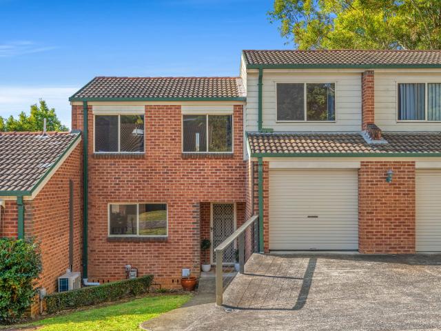 Townhouse for sale in Gosford, New South Wales