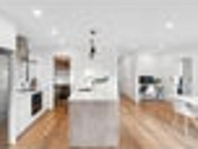 House for sale in Awhitu