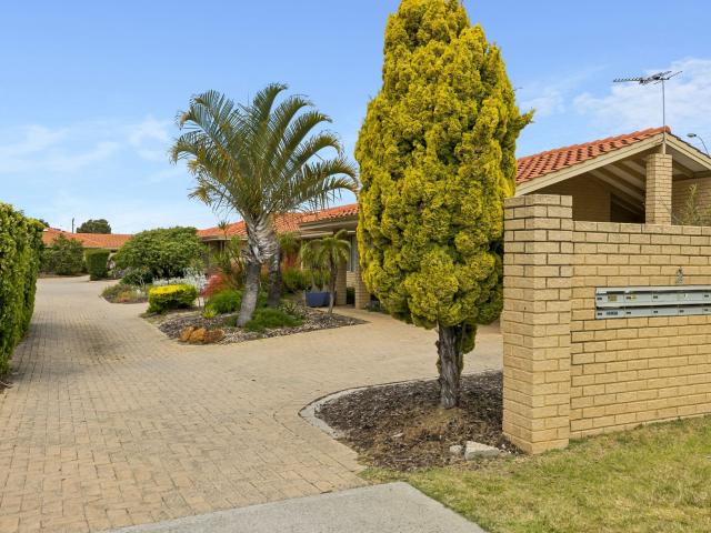 Villa for sale in Stirling, Western Australia