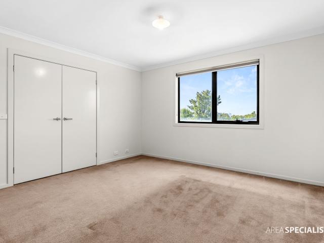 Townhouse for sale in Camerons Creek, Victoria