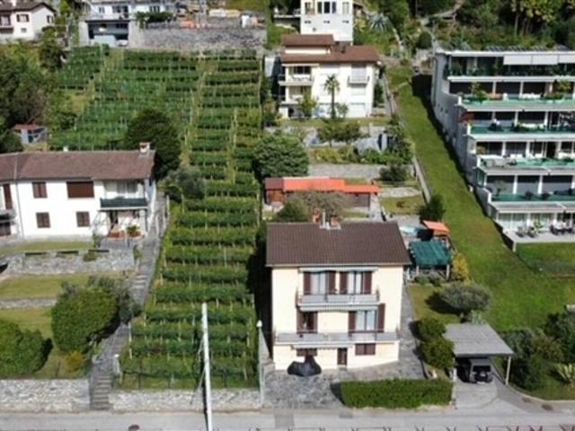 Einfamilienhaus kaufen in Locarno, Tessin