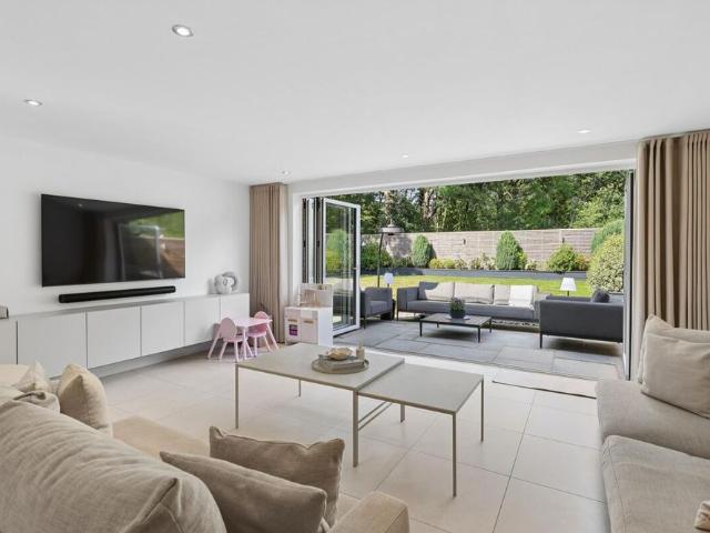 House for rent in Blackhills, Surrey
