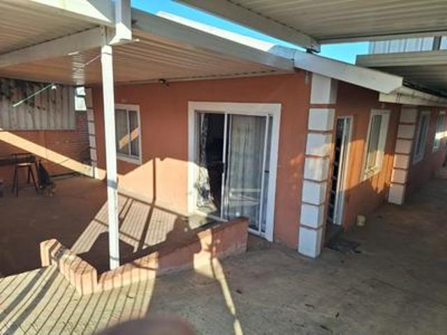 House for sale in Umkomaas, Kwazulu-natal