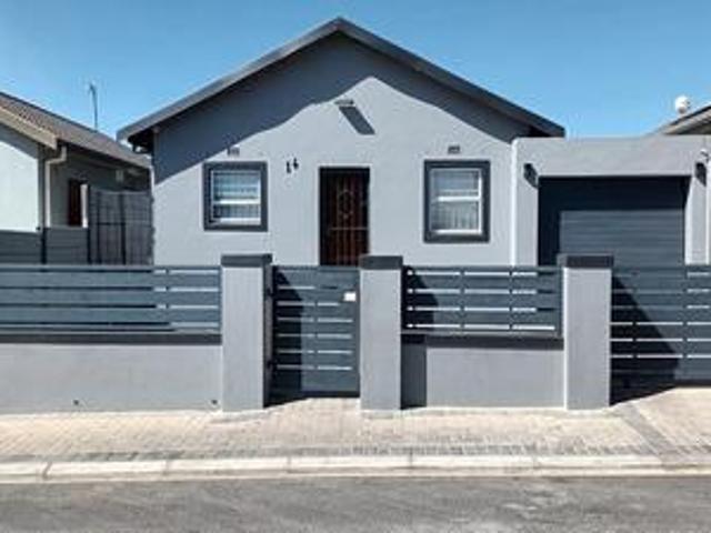 House for sale in Onverwacht, Western Cape