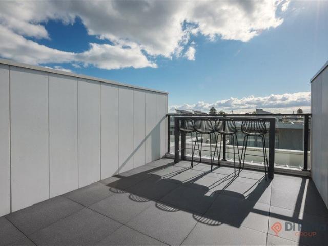 Townhouse for sale in Camerons Creek, Victoria