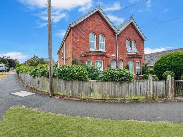 House for rent in Gurnard, Isle Of Wight