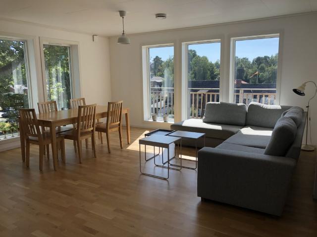 Hus hyra i Huddinge, Stockholm