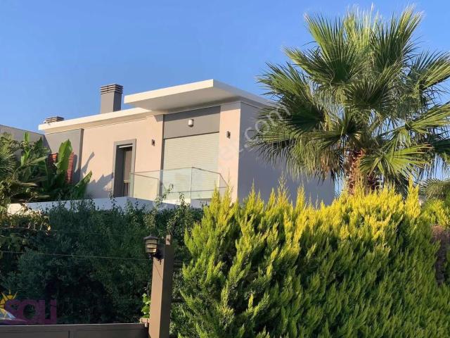Çeşme, İzmir içerisinde kiralık Villa
