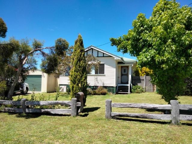 House for sale in Stanthorpe, Queensland